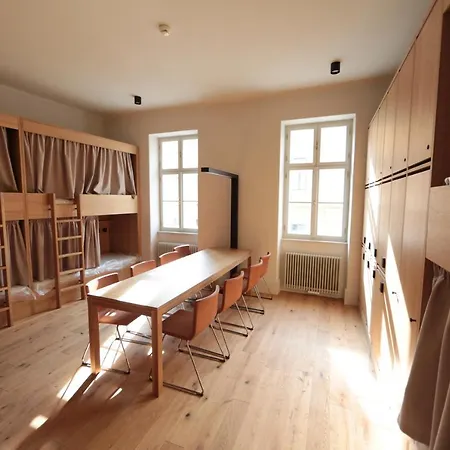 Hostel Ruttner Haz Veszprém