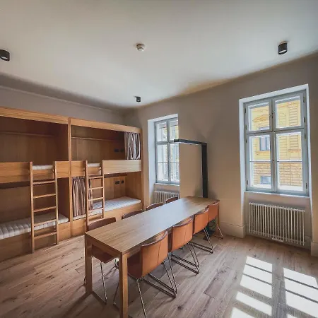 Hostel Ruttner Haz Veszprém